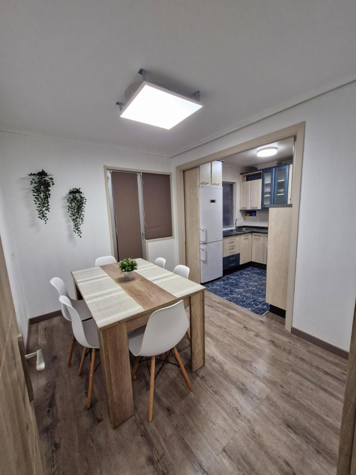 Feeling Catedral Apartment Leon